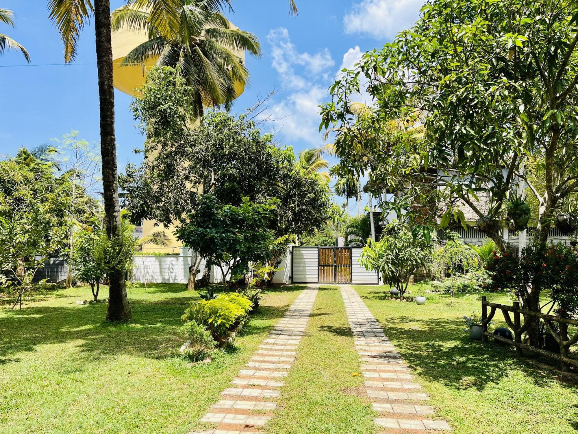 Villa Green Space Matara Esterno foto
